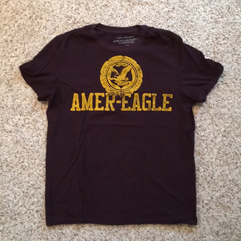 American Eagle men’s T-shirt